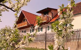 Obst&Gästehof Brandl